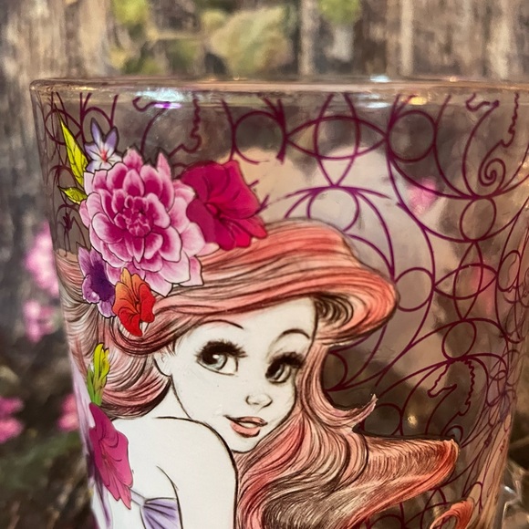 Hot Topic Online Exclusive Disney The Little Mermaid “Dreams Gleam” Glass Mug - Picture 14 of 14
